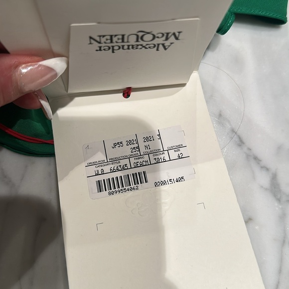 ALEXANDER MCQUEEN RUFFLED
CORSET CROP TOP - Picture 5 of 8